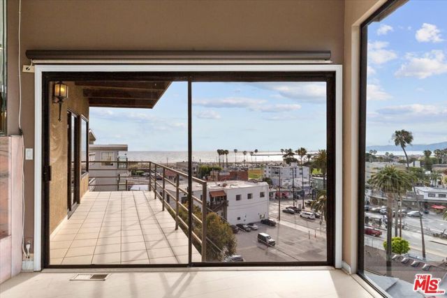243 Montreal Street, Playa Del Rey (los Angeles), CA 90293