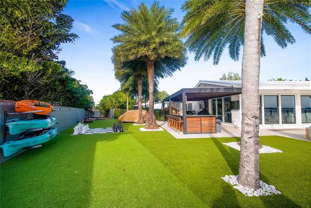 1242 NE 81st Ter, Miami, FL 33138