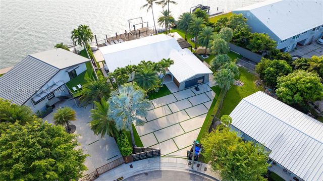 1242 NE 81st Ter, Miami, FL 33138