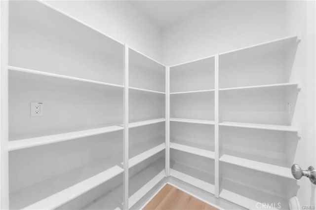 118 Sunnybank, Irvine, CA 92618