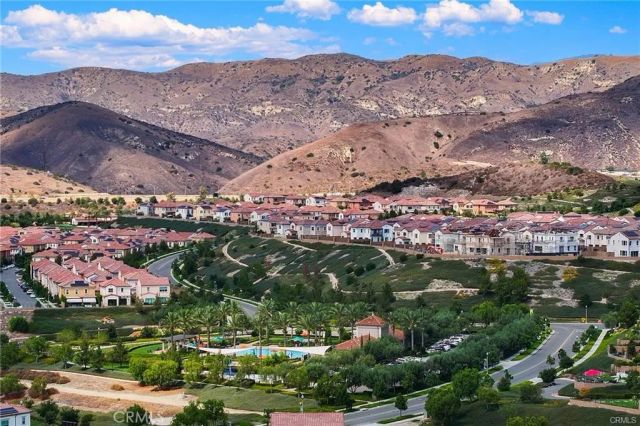 118 Sunnybank, Irvine, CA 92618