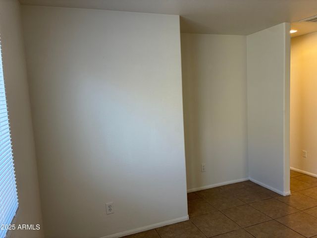 10443 W MEDLOCK Drive, Glendale, AZ 85307