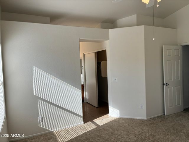 10443 W MEDLOCK Drive, Glendale, AZ 85307