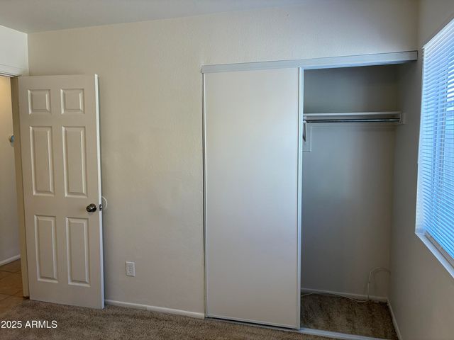 10443 W MEDLOCK Drive, Glendale, AZ 85307