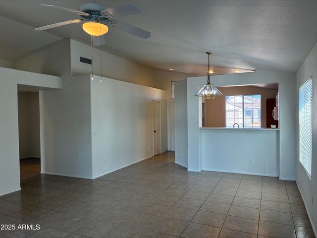 10443 W MEDLOCK Drive, Glendale, AZ 85307