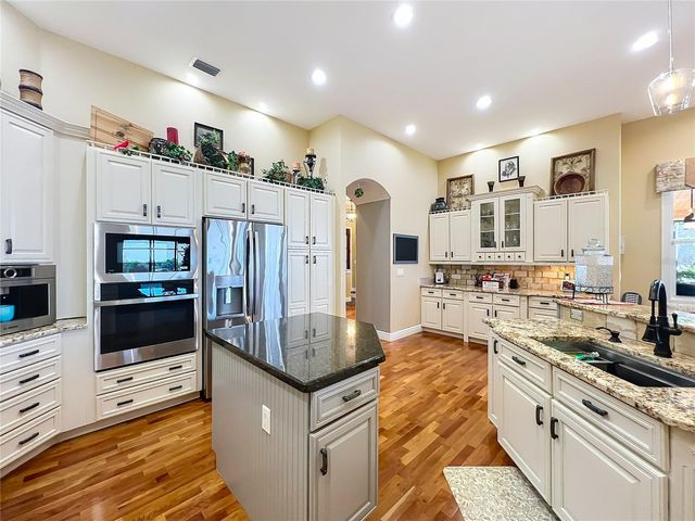 1412 JOHNS COVE LANE, Oakland, FL 34787