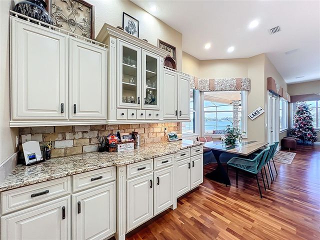 1412 JOHNS COVE LANE, Oakland, FL 34787