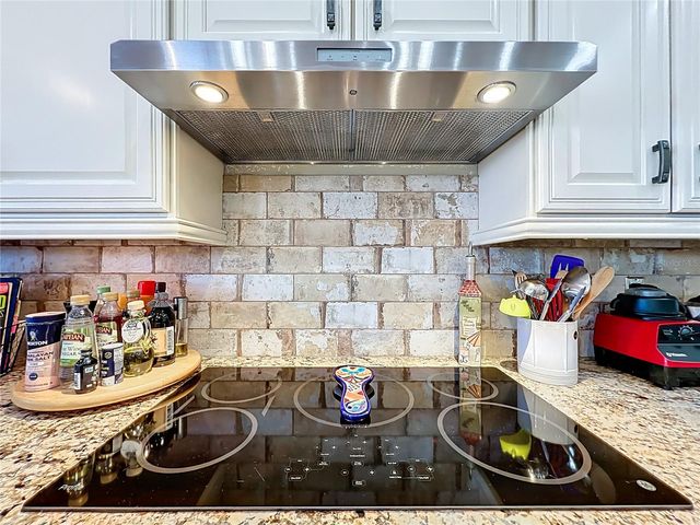 1412 JOHNS COVE LANE, Oakland, FL 34787