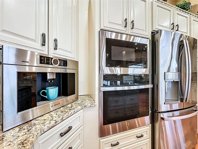 1412 JOHNS COVE LANE, Oakland, FL 34787