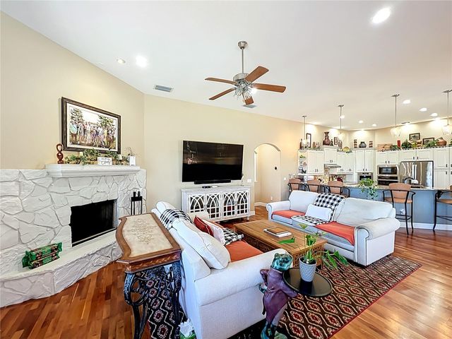 1412 JOHNS COVE LANE, Oakland, FL 34787