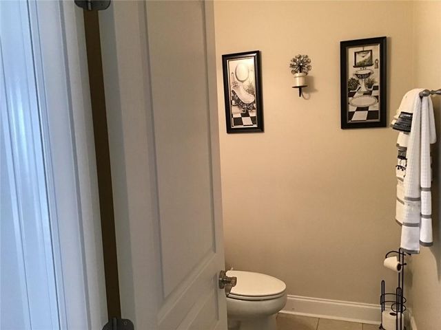 3990 Brookhollow Drive, Douglasville, GA 30135