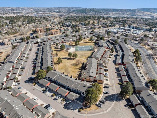 432 W Rockrimmon Boulevard B, Colorado Springs, CO 80919