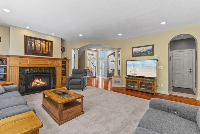19337 Rawlins Street NW, Elk River, MN 55330