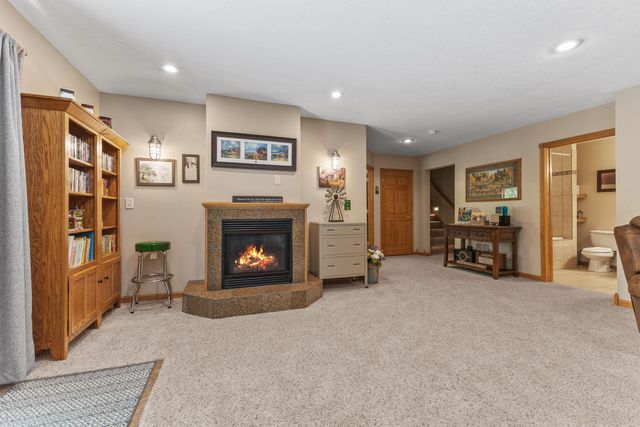19337 Rawlins Street NW, Elk River, MN 55330