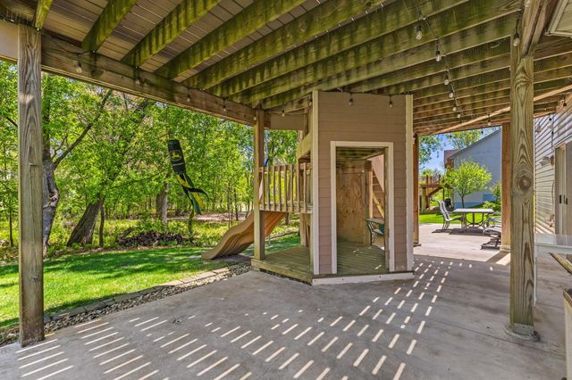 19337 Rawlins Street NW, Elk River, MN 55330