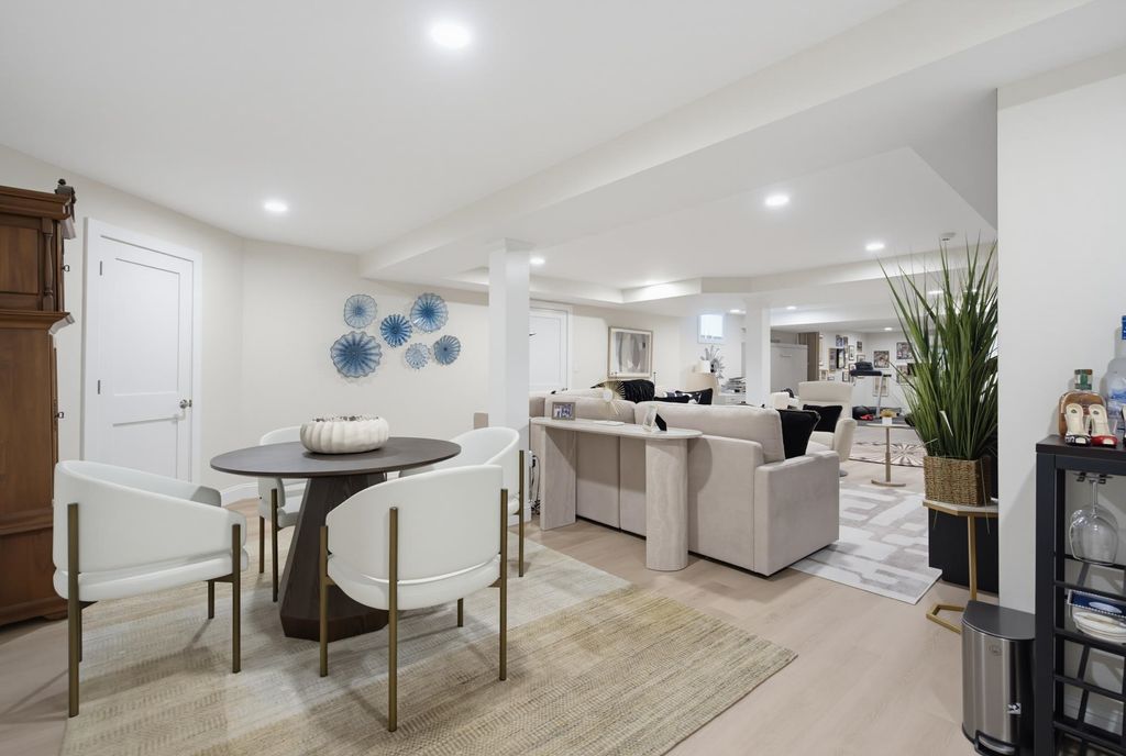 Image 38 of property listing at 6 Rose Fountain Lane # 31, Hampton, NH 03842