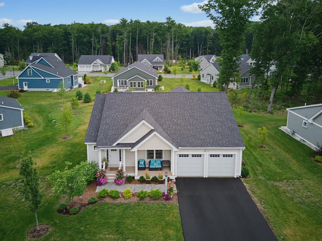 Image 55 of property listing at 6 Rose Fountain Lane # 31, Hampton, NH 03842
