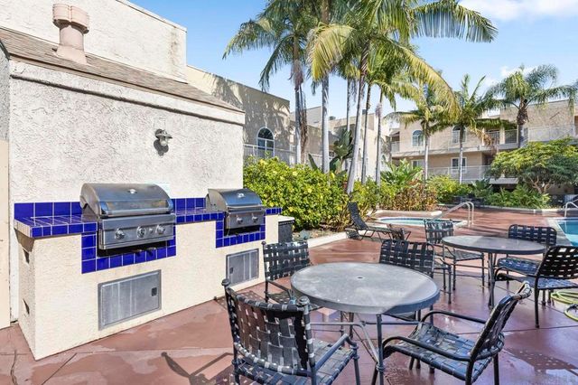 5252 Orange Avenue 313, San Diego, CA 92115