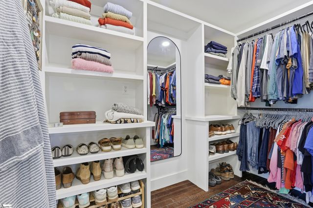 31 Long Forest Drive, Greenville, SC 29617