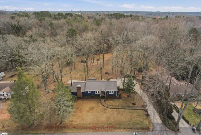 31 Long Forest Drive, Greenville, SC 29617