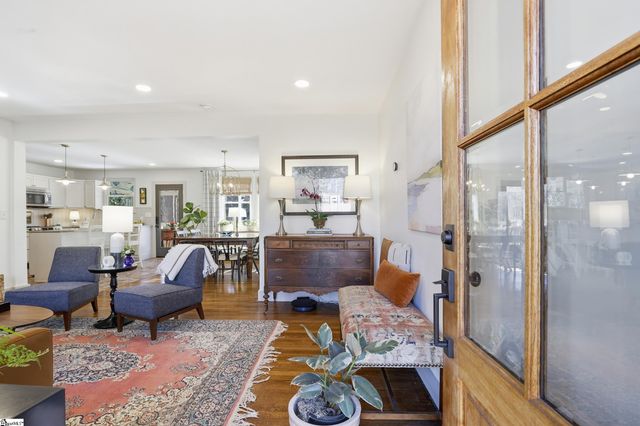 31 Long Forest Drive, Greenville, SC 29617