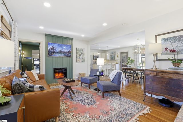 31 Long Forest Drive, Greenville, SC 29617