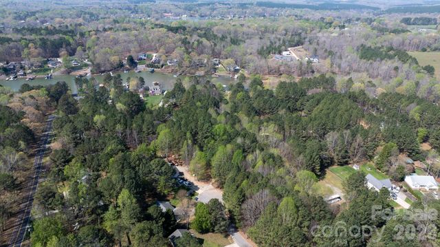 3486 Mooring Place, Sherrills Ford, NC 28673
