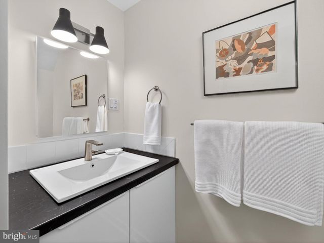 1217 AND 1219 N 6TH ST, Philadelphia, PA 19122