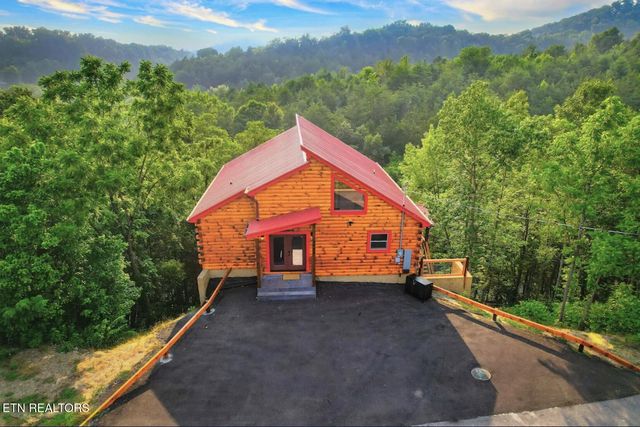 1908 Eagle Court, Sevierville, TN 37876