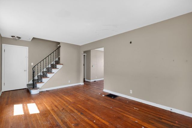 771 S Hampton Road, Columbus, OH 43227