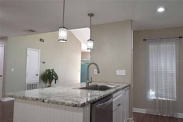 2009 BRANCH TREE LANE, Brandon, FL 33511