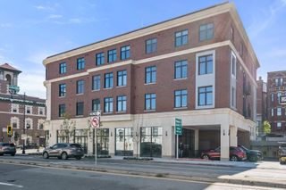 69 Walnut St 2, Brookline, MA 02445