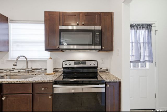 335 Cimarron, Spring Branch, TX 78070