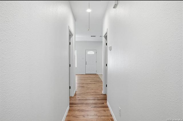 335 Cimarron, Spring Branch, TX 78070