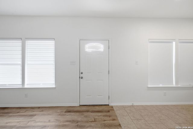 335 Cimarron, Spring Branch, TX 78070