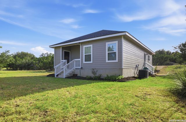 335 Cimarron, Spring Branch, TX 78070