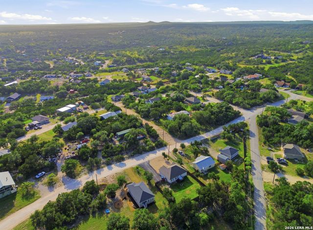 335 Cimarron, Spring Branch, TX 78070