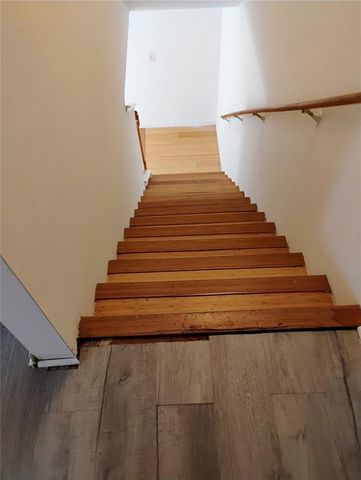 201 DRAW BRIDGE LANE, Valrico, FL 33594