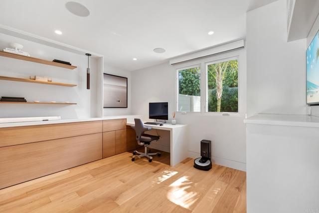 100 5Th Street, Encinitas, CA 92024