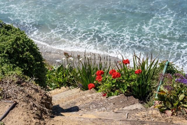 100 5Th Street, Encinitas, CA 92024