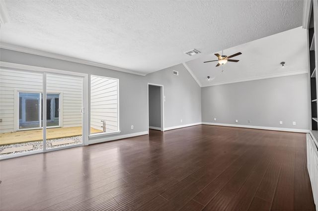 7111 Halfpenny Road, Houston, TX 77095
