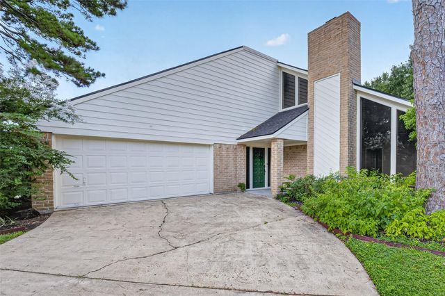 7111 Halfpenny Road, Houston, TX 77095