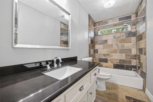 7111 Halfpenny Road, Houston, TX 77095
