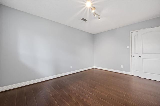7111 Halfpenny Road, Houston, TX 77095