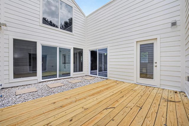 7111 Halfpenny Road, Houston, TX 77095