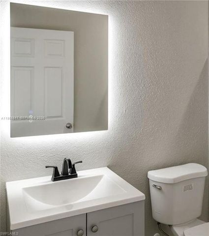 816 Palomino, Lehigh Acres, FL 33974