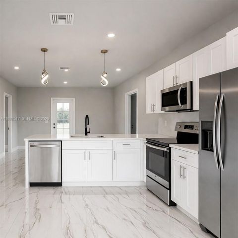 816 Palomino, Lehigh Acres, FL 33974