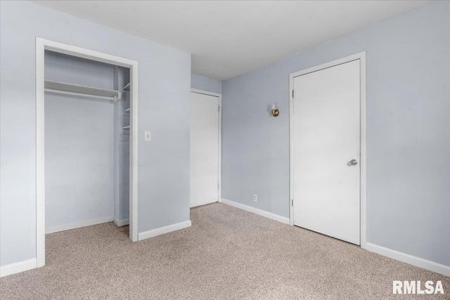 104 W SPRUCE Street, Chatham, IL 62629