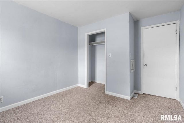 104 W SPRUCE Street, Chatham, IL 62629