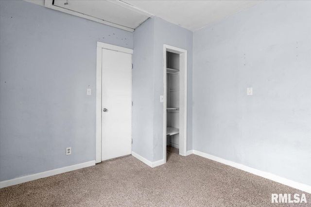 104 W SPRUCE Street, Chatham, IL 62629